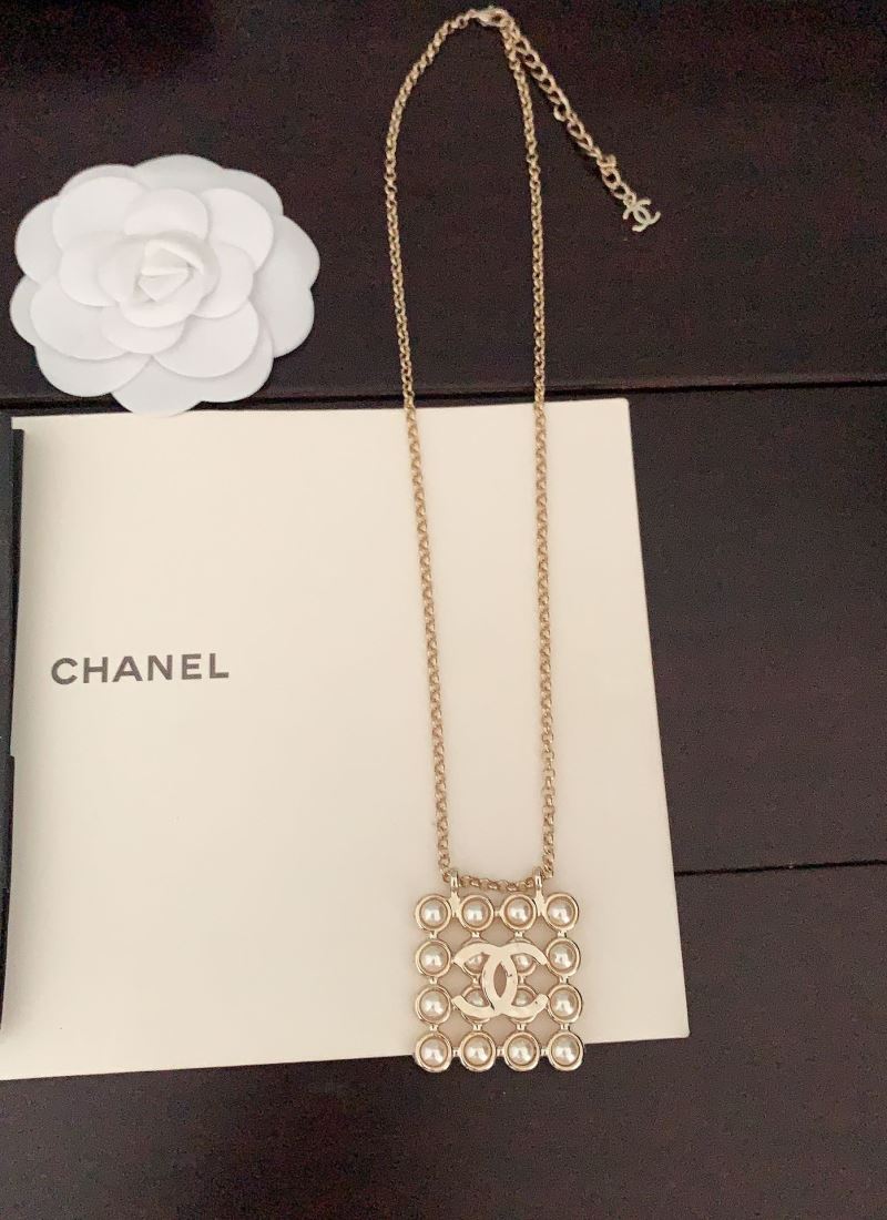 Chanel Necklaces